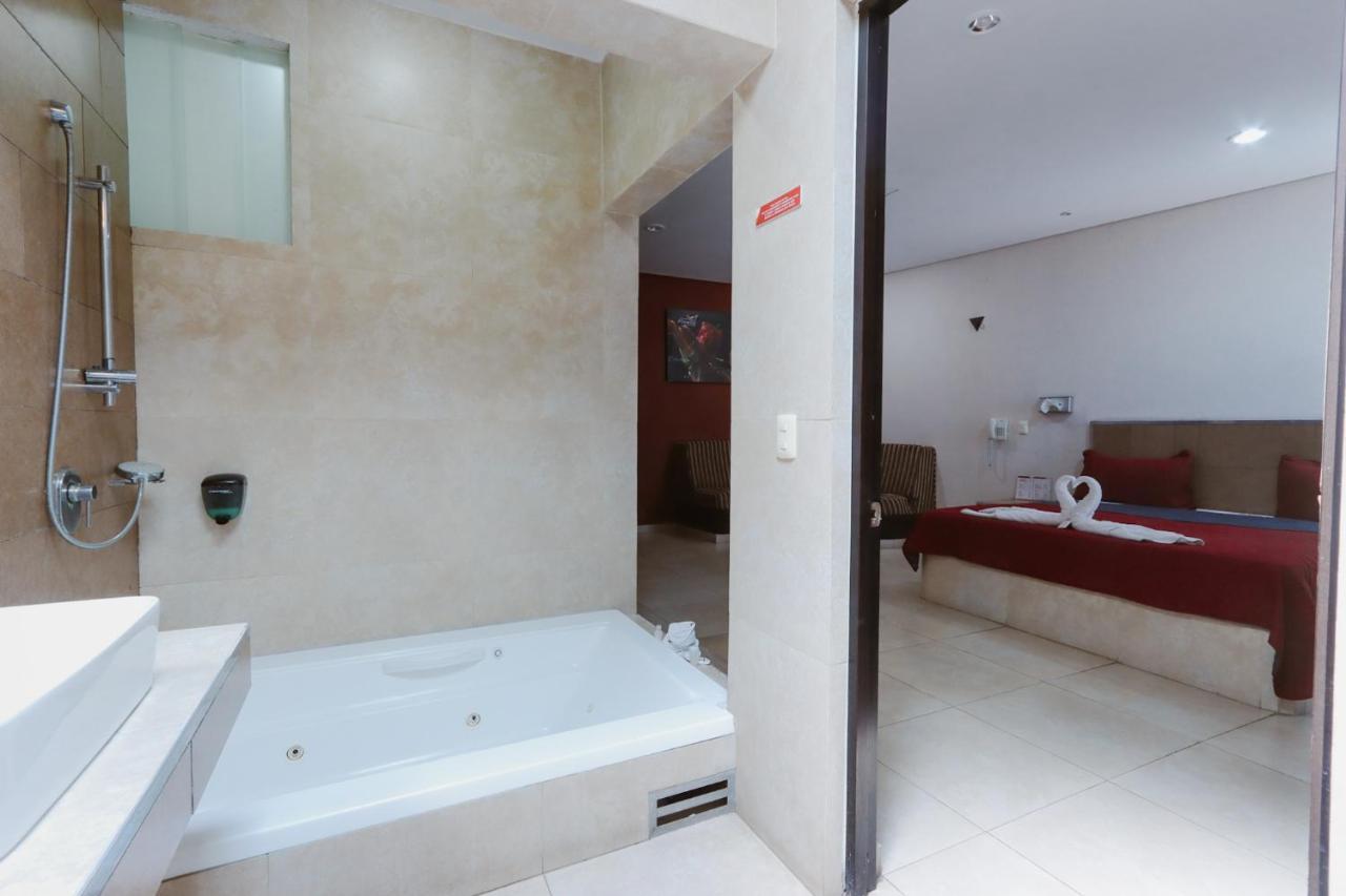 Auto Hotel Las Maravillas Santa Cruz Xoxocotlán Zewnętrze zdjęcie