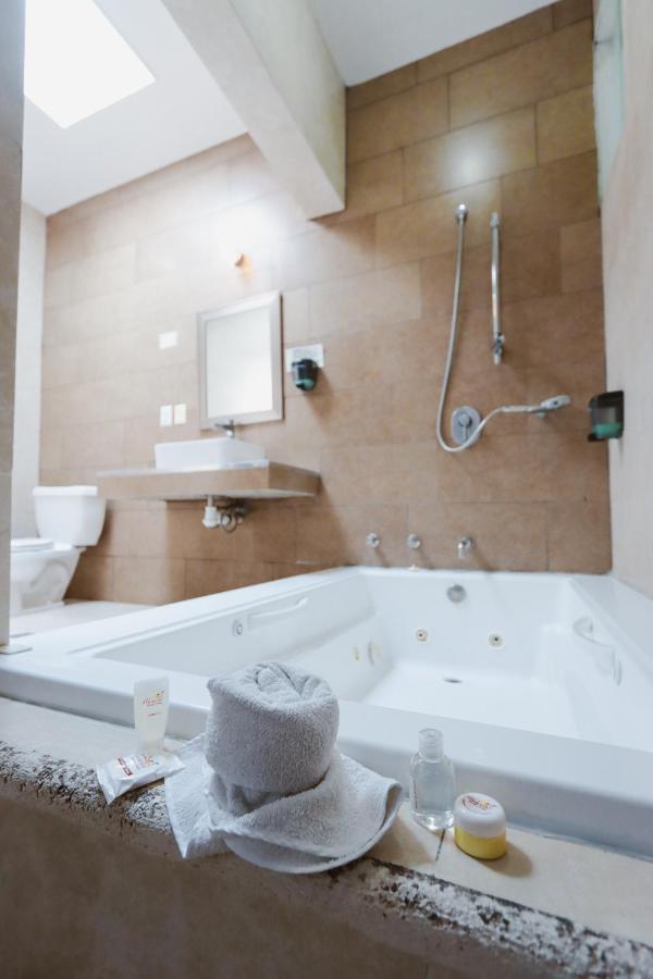 Auto Hotel Las Maravillas Santa Cruz Xoxocotlán Zewnętrze zdjęcie