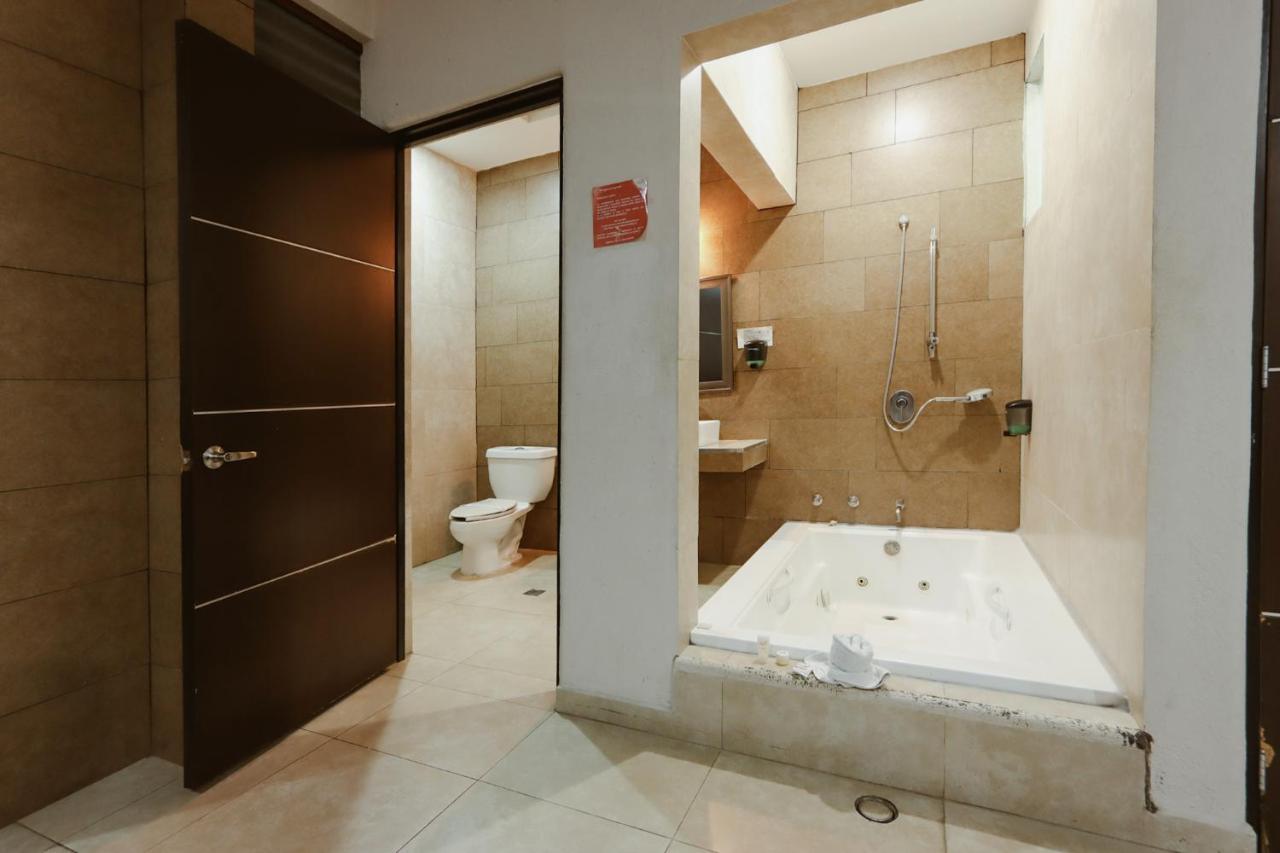 Auto Hotel Las Maravillas Santa Cruz Xoxocotlán Zewnętrze zdjęcie