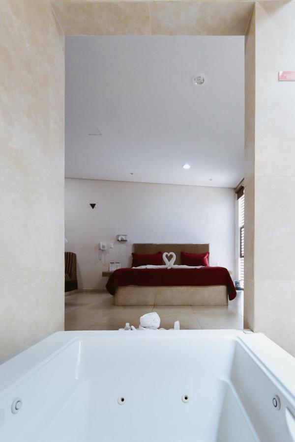 Auto Hotel Las Maravillas Santa Cruz Xoxocotlán Zewnętrze zdjęcie